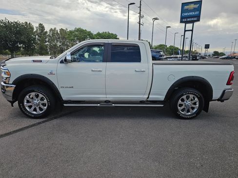 Used 2020 RAM 2500 Laramie AWD/4WD image 2
