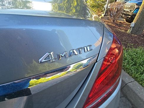 Used 2015 Mercedes-Benz C 300 4MATIC Sedan image 10