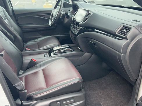 Used 2023 Honda Ridgeline Black Edition image 32