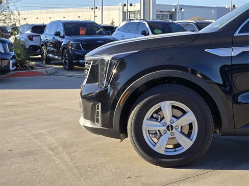 New 2026 Kia Sorento LX image 5