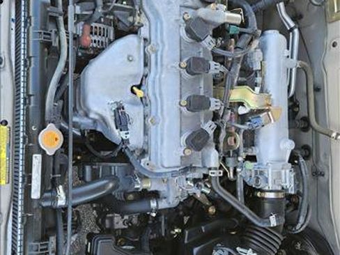 Used 2004 Nissan Sentra S FWD image 20