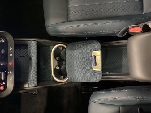 Certified 2025 MINI Cooper Countryman S w/ Comfort Package Max image 26