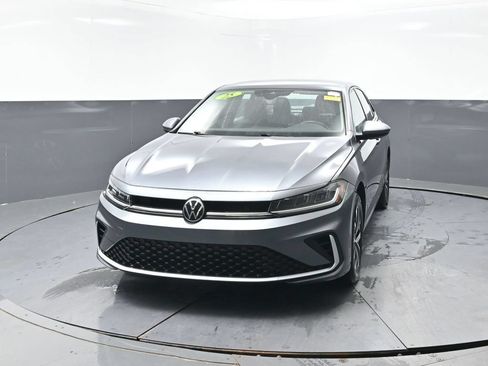 Used 2025 Volkswagen Jetta S FWD image 7