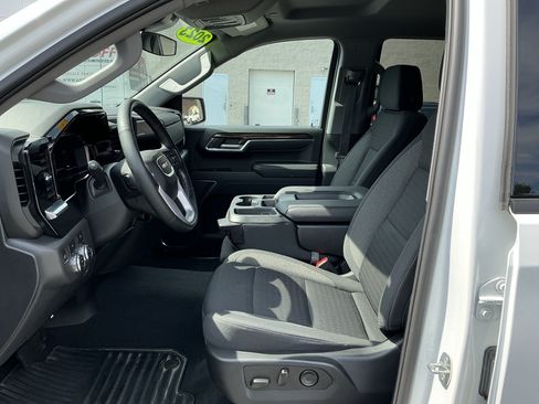 Used 2023 GMC Sierra 1500 Elevation AWD/4WD image 10