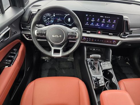 Used 2023 Kia Sportage SX FWD image 13