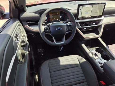 New 2026 Ford Explorer ST-Line w/ ST-Line Street Pack image 32