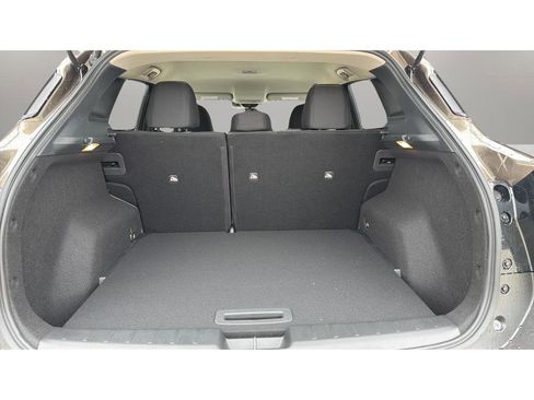New 2026 Nissan Kicks SV w/ Charging Package FWD image 12
