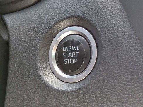Used 2023 Toyota Corolla SE FWD image 29