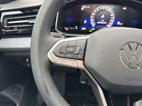 New 2026 Volkswagen Jetta SE image 12