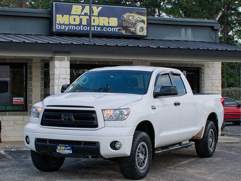 Used 2010 Toyota Tundra 4x4 Double Cab image 1