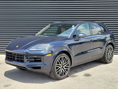 New 2026 Porsche Cayenne AWD/4WD image 1