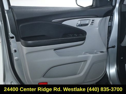 Used 2021 Honda Pilot Special Edition image 16