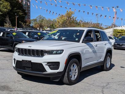 Used 2023 Jeep Grand Cherokee Laredo