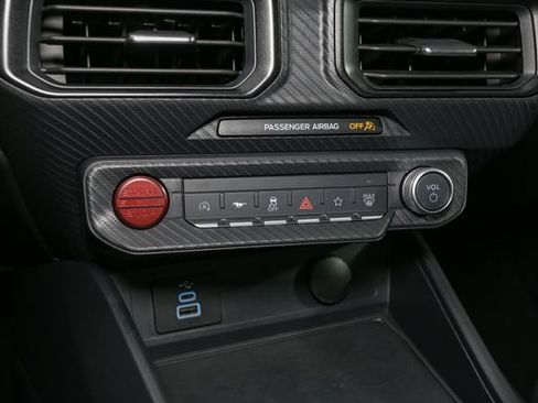 Used 2024 Ford Mustang Coupe RWD image 25