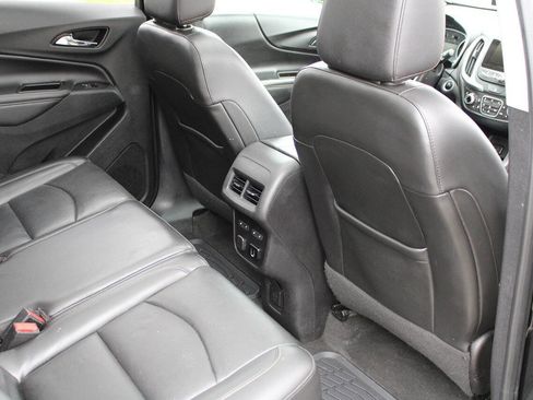 Used 2018 Chevrolet Equinox Premier image 61