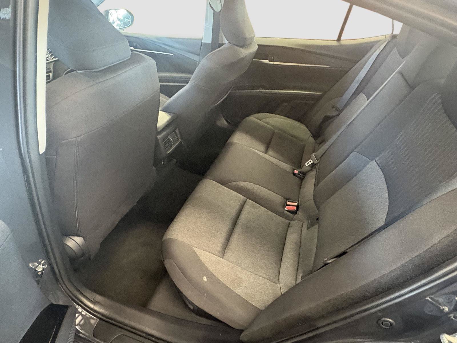 Used 2025 Toyota Camry LE FWD image 16