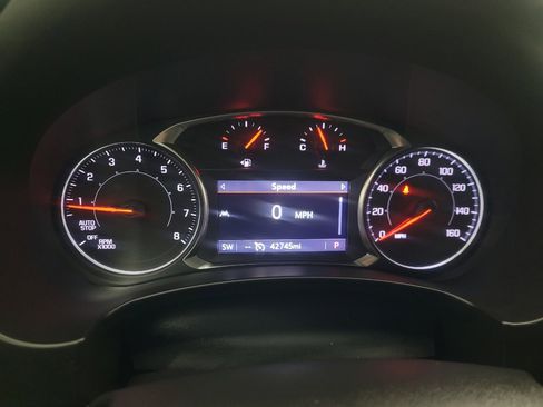 Used 2022 GMC Terrain SLT w/ Elevation Edition image 23