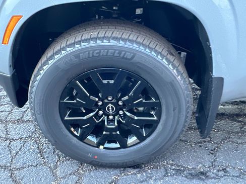 New 2026 Nissan Frontier SV w/ Tow Package image 10