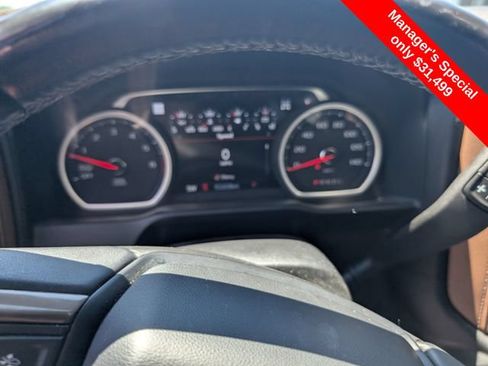Used 2020 Chevrolet Silverado 1500 High Country w/ Technology Package AWD/4WD image 20