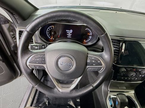 Used 2021 Jeep Grand Cherokee Limited AWD/4WD image 22