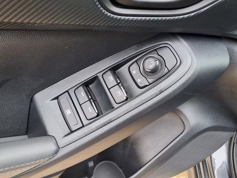 Certified 2024 Subaru Crosstrek 2.0i Premium image 17