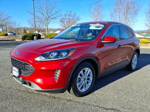 Used 2021 Ford Escape SE w/ Convenience Package image 14