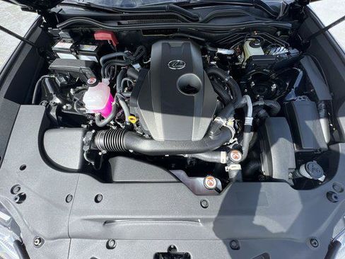 Certified 2023 Lexus RC 300 RWD image 26