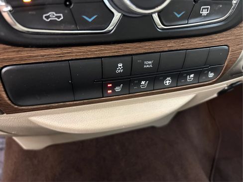 Used 2017 RAM 1500 Laramie w/ Convenience Group AWD/4WD image 42