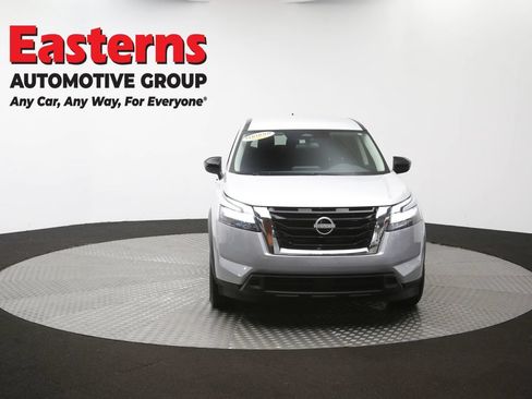 Used 2023 Nissan Pathfinder S AWD/4WD image 51