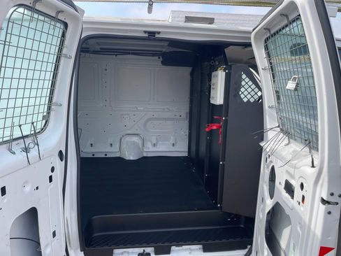 Used 2013 Ford E-150 and Econoline 150 image 12