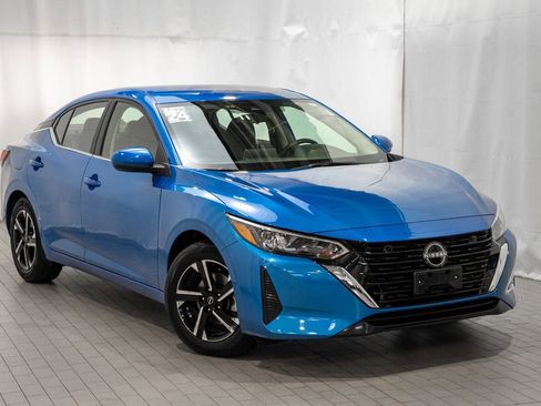 Used 2024 Nissan Sentra SV image 1