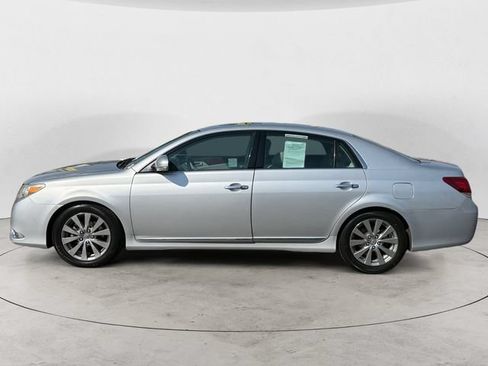 Used 2011 Toyota Avalon Limited FWD image 8