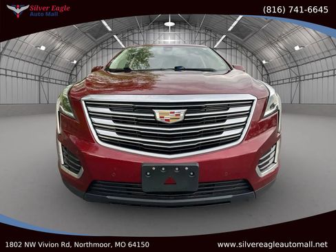 Used 2017 Cadillac XT5 Premium Luxury w/ LPO, Wheel Lock Package image 5