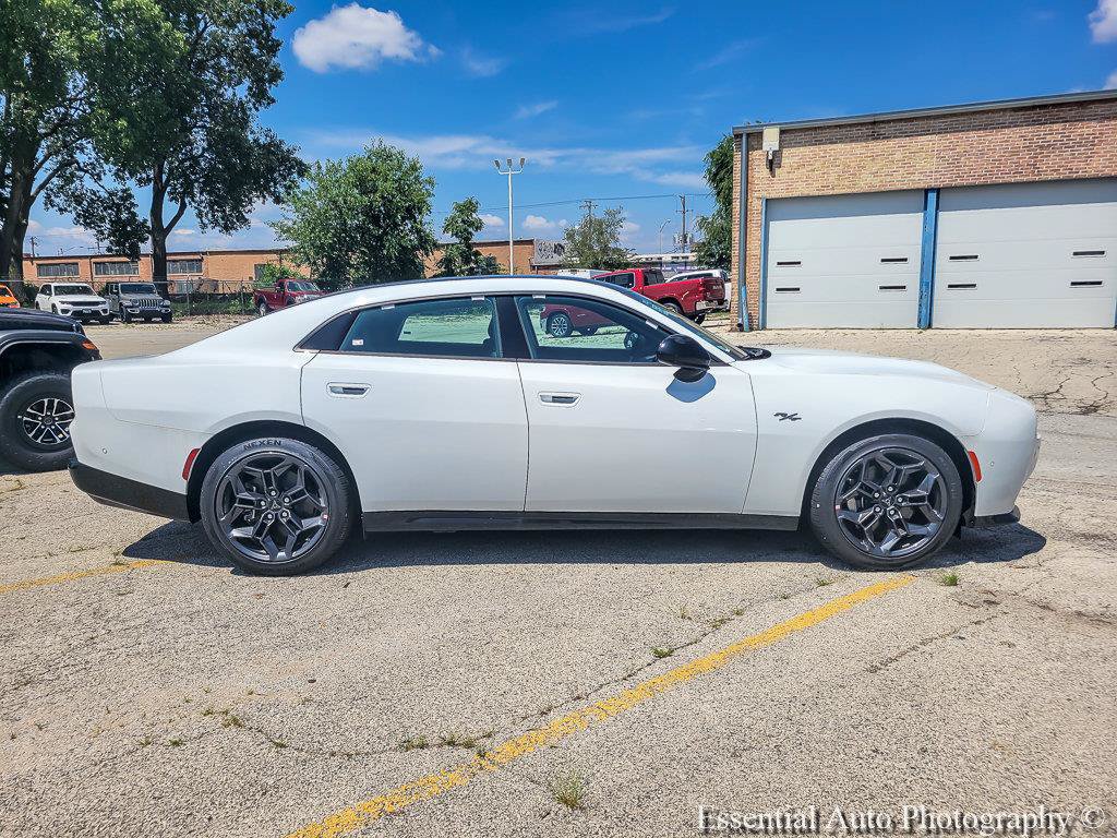 New 2026 Dodge Charger R/T AWD/4WD image 15