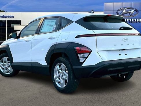 Certified 2026 Hyundai Kona SE FWD image 3