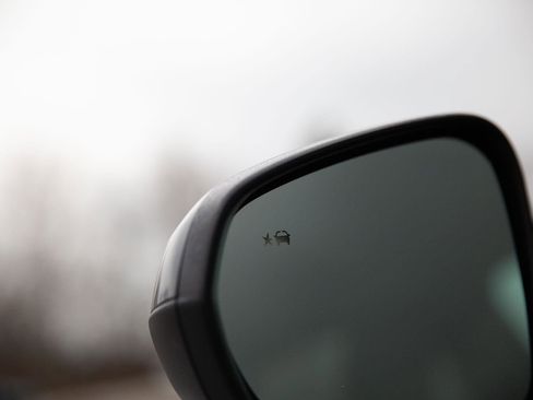 Used 2022 Chevrolet TrailBlazer LT w/ Convenience Package image 9