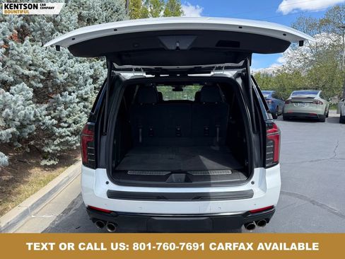 Used 2025 Chevrolet Suburban Z71 AWD/4WD image 36