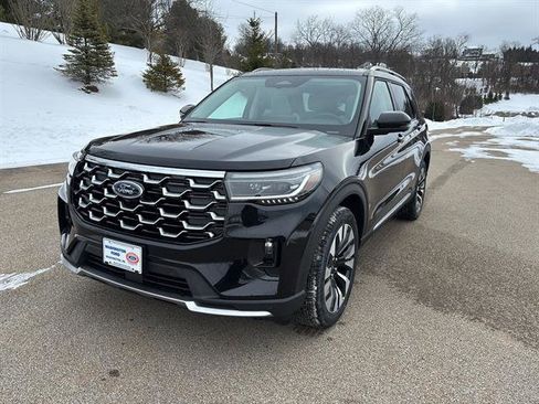 New 2026 Ford Explorer Platinum image 8