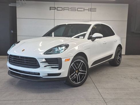 Certified 2021 Porsche Macan AWD/4WD image 1