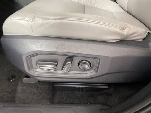 New 2025 Toyota Tacoma SR5 image 8