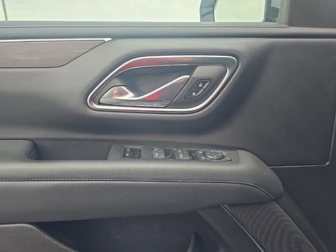 Used 2023 Chevrolet Tahoe LT w/ Luxury Package image 12