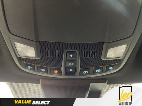 Used 2022 Ford F250 Lariat w/ Chrome Package AWD/4WD image 28