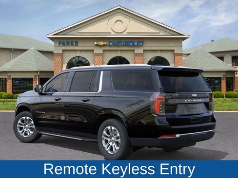 New 2026 Chevrolet Suburban LS image 4