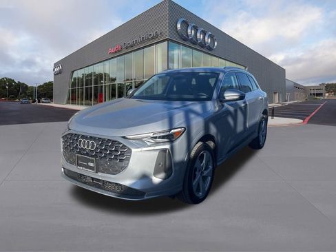 Used 2025 Audi Q5 Premium Plus w/ Premium Plus image 1