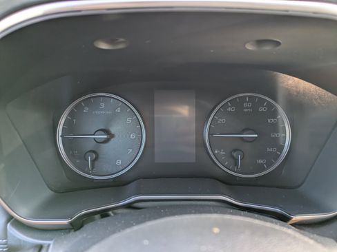 Used 2023 Subaru Outback Limited image 25