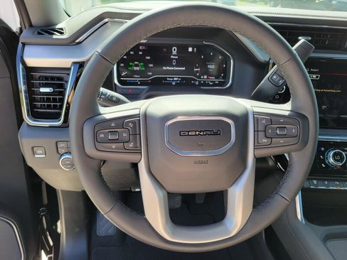 New 2025 GMC Sierra 3500 Denali w/ Denali Reserve Package image 11