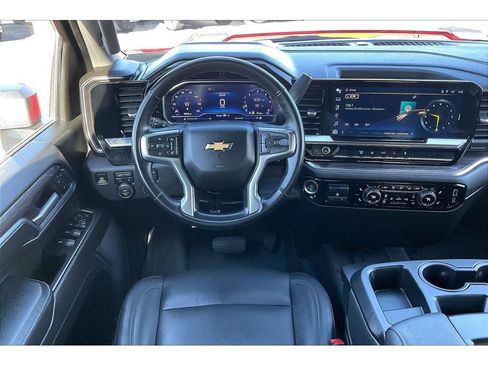 Used 2024 Chevrolet Silverado 2500 LTZ AWD/4WD image 5