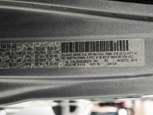 Used 2019 Jeep Wrangler Unlimited Sahara image 38