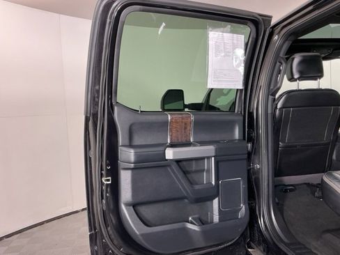 Used 2017 Ford F350 Platinum w/ Platinum Ultimate Package image 33