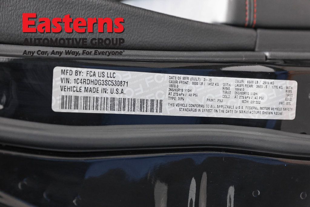 Used 2025 Dodge Durango GT RWD image 36